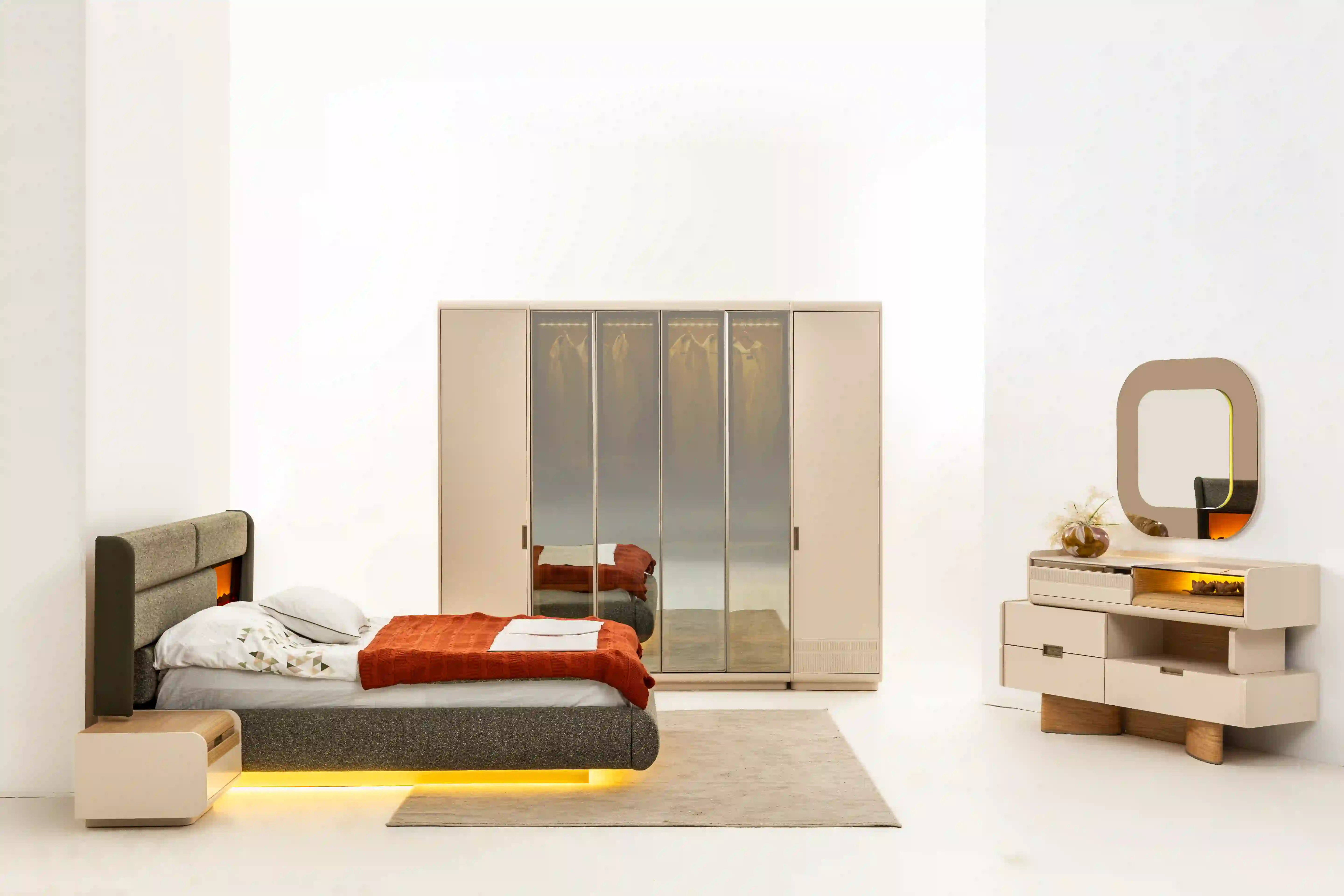 AURA YATAK ODASI TAKIMI