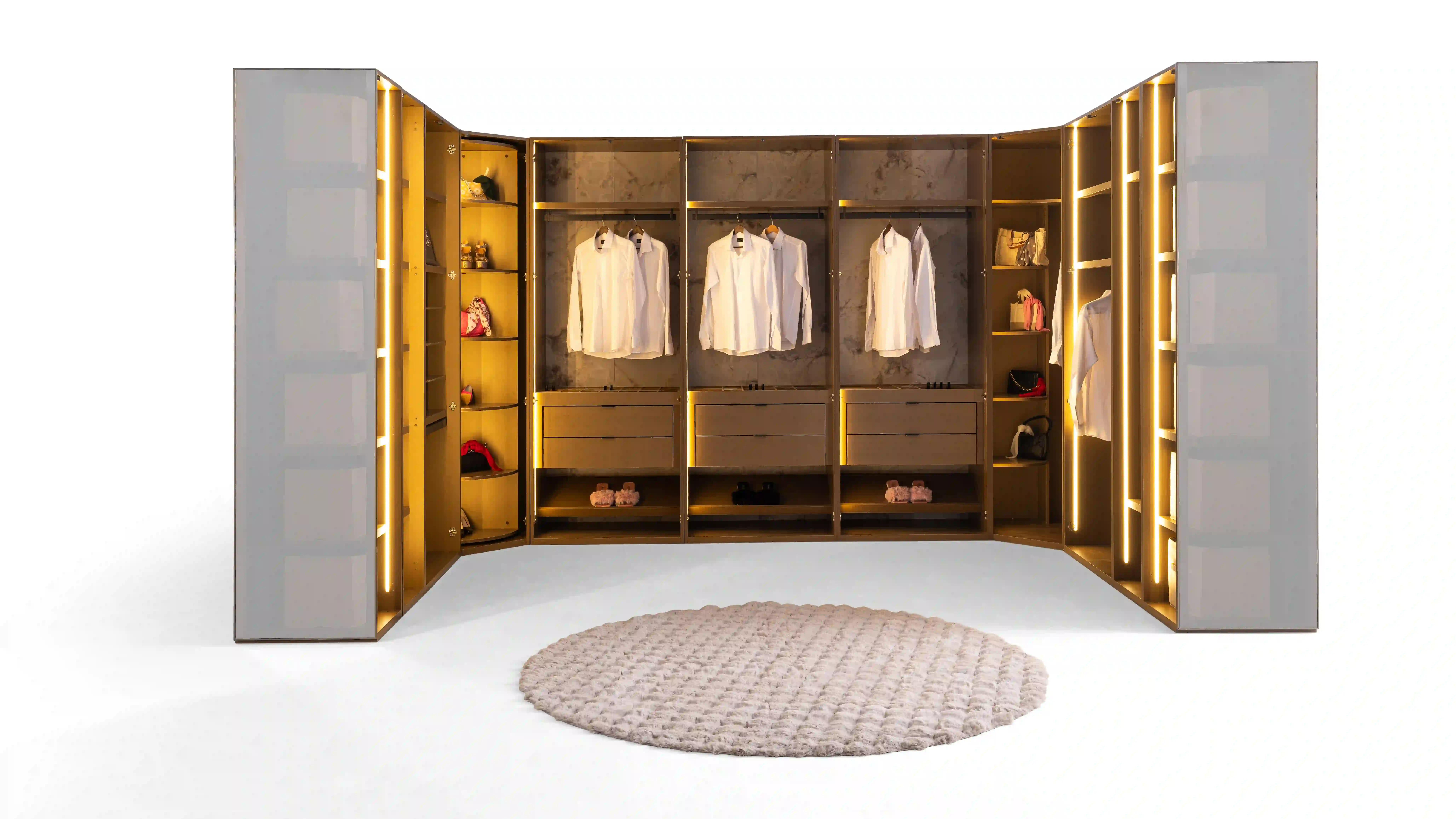 MOCHA GİYİNME ODASI