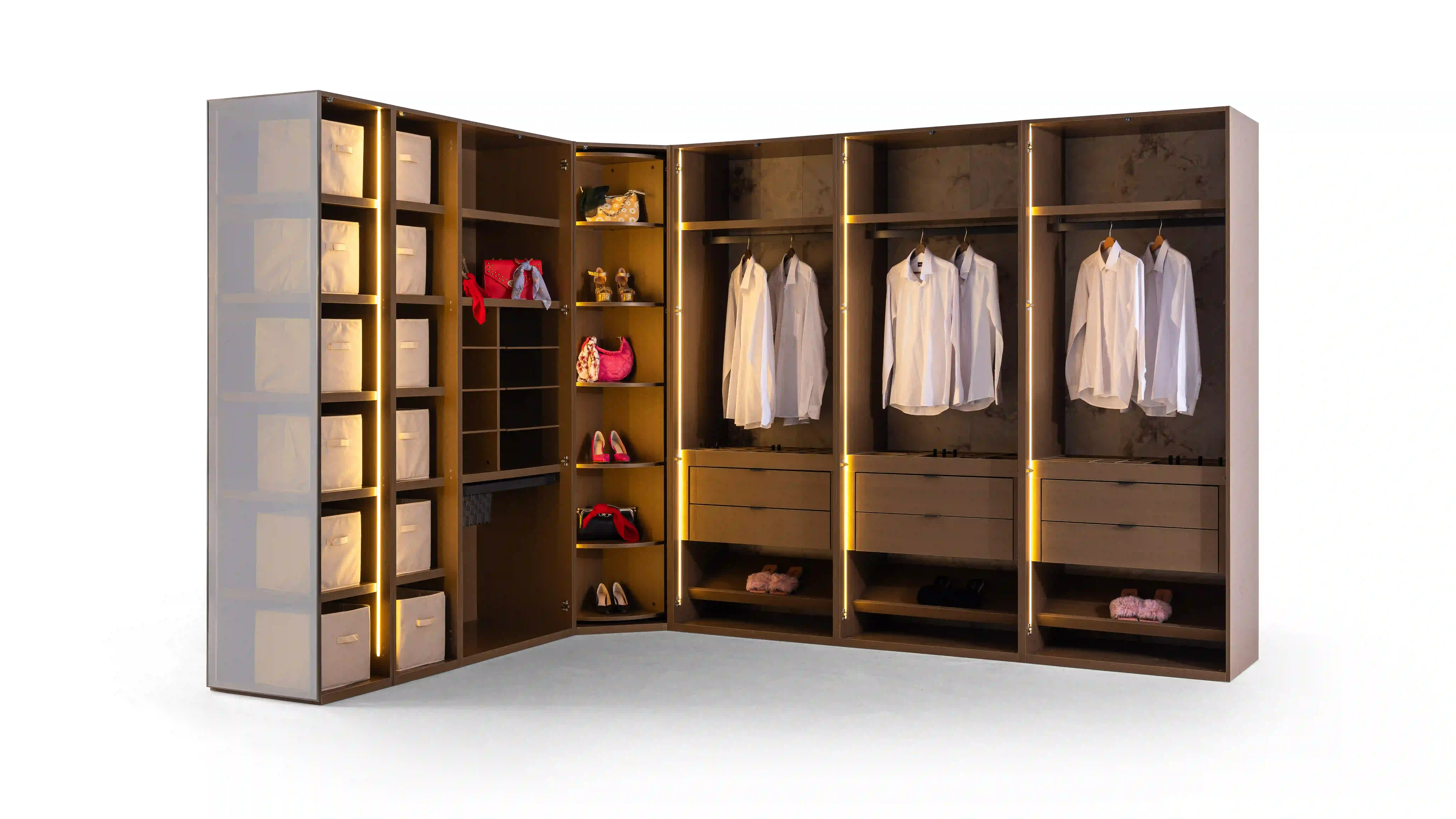 MOCHA GİYİNME ODASI